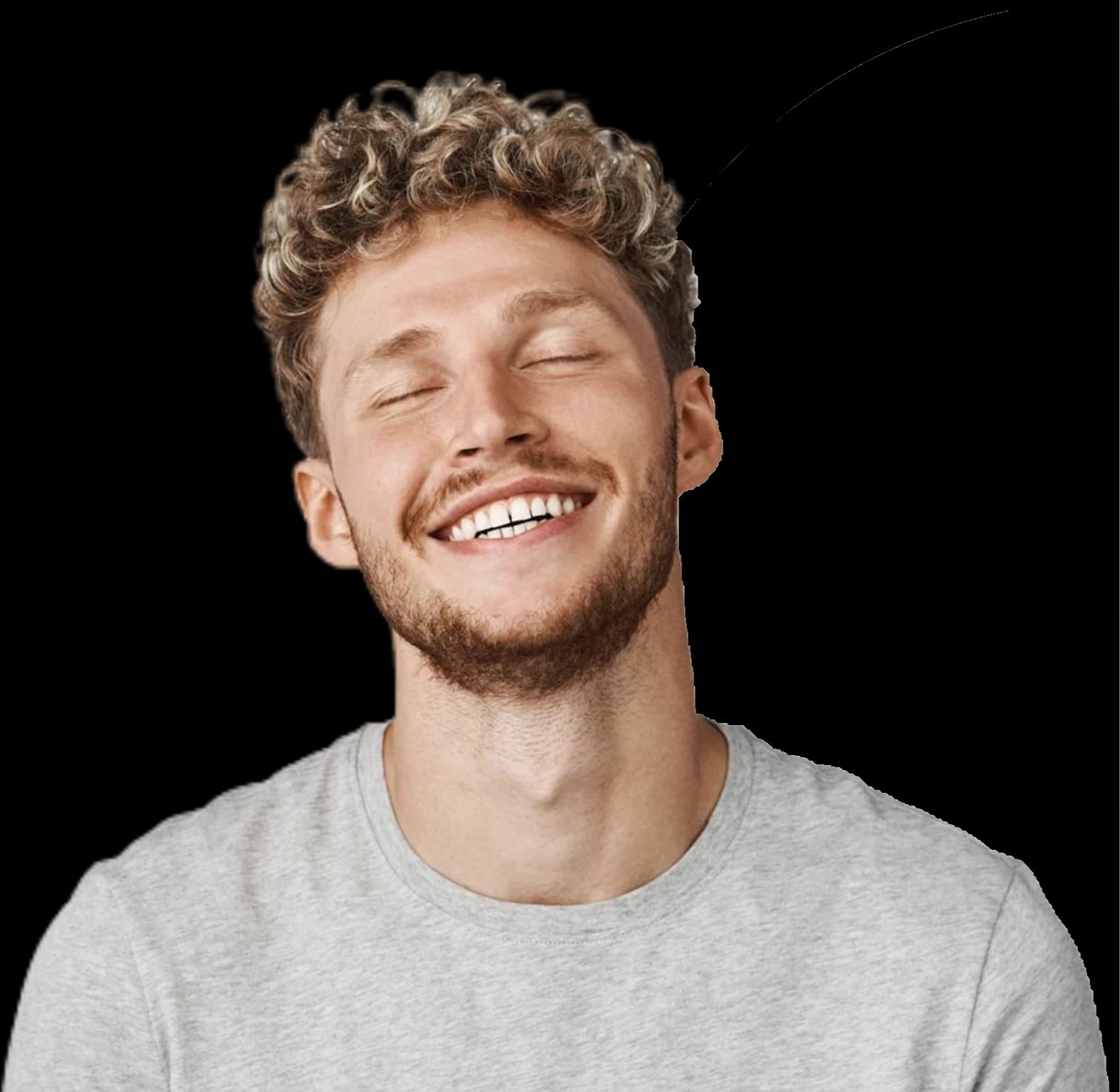 Paciente sorrindo após tratamento